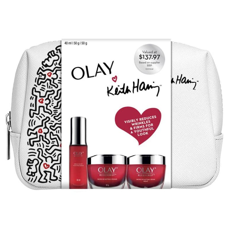 Olay Regenerist Micro-Sculpting Day Night & Miracle Youth Essence Gift Pack front image on Livehealthy HK imported from Australia