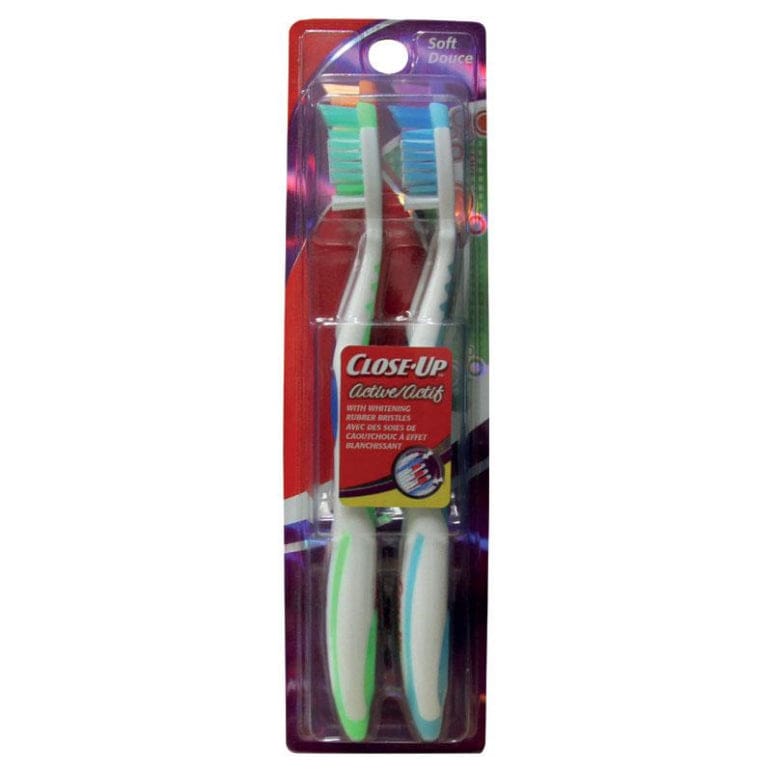 Close Up Toothbrush Medium Soft 4 Pack front image on Livehealthy HK imported from Australia