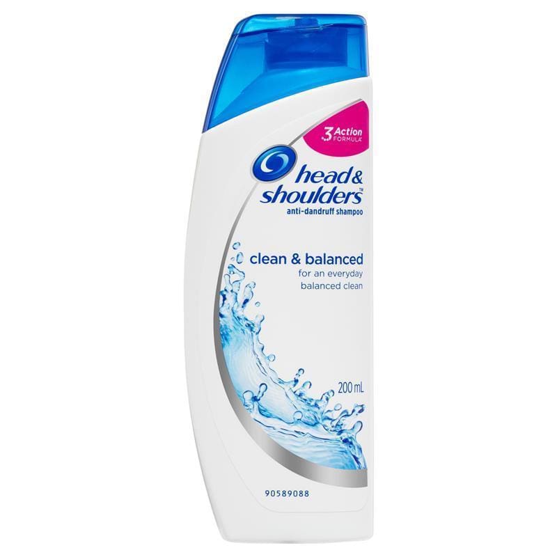 Head & Shoulders Clean & Balanced Anti-Dandruff Shampoo 200mL front image on Livehealthy HK imported from Australia